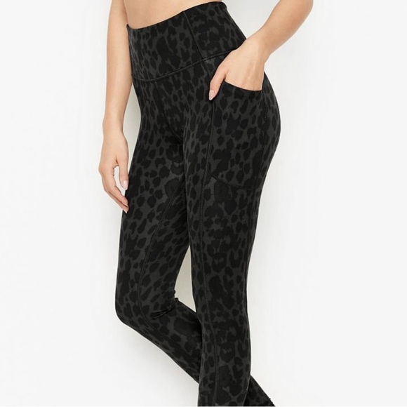 VICTORIA'S SECRET Heavenly Tank Top Animal Print Twist Front Tie Back Large - Picture 10 of 11